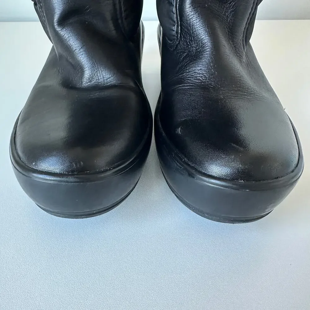 Tory Burch Black Puffer Snow Boots 8M